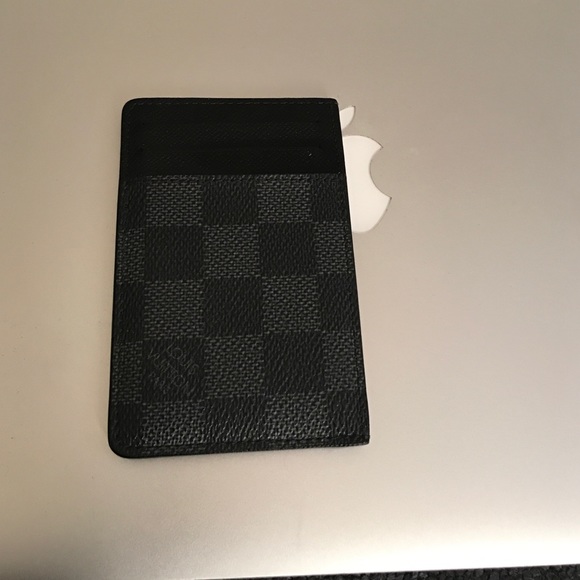 ❌Men's Authentic LV card holder❌SOLD❌ - Picture 2 of 3