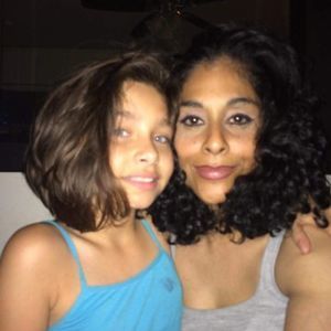 Meet your Posher, Pilar