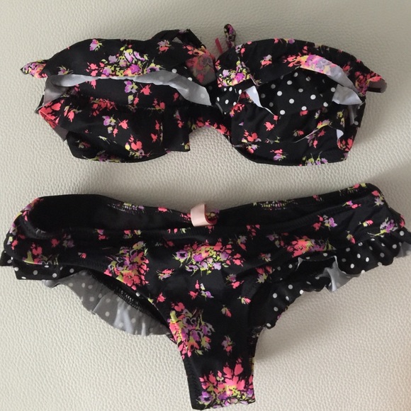 Victoria's Secret bikini