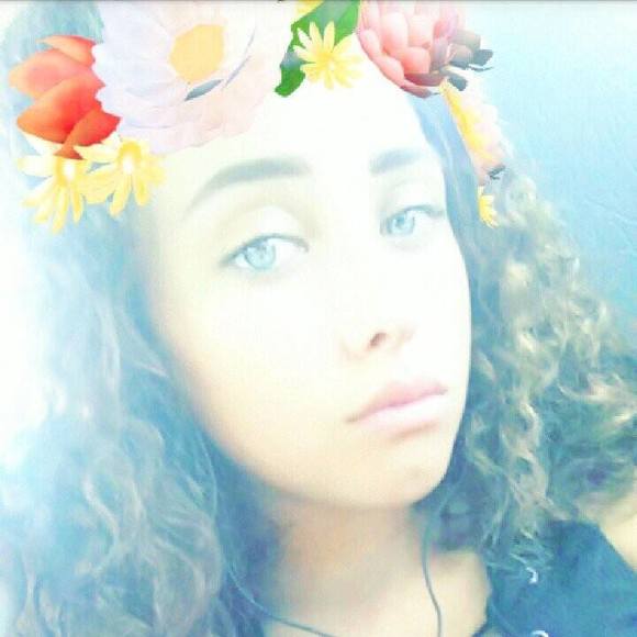 Meet your Posher, Savanna