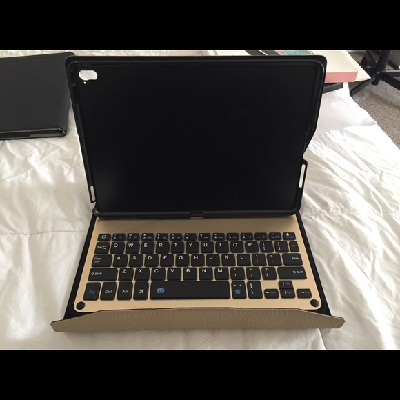 iPad Pro 9.7 case