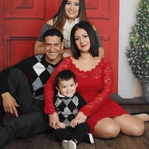 Meet your Posher, Isaura