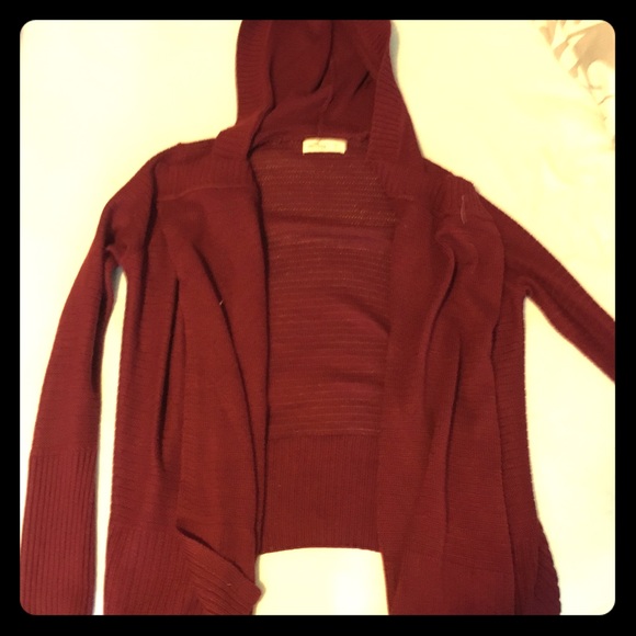 Hollister Maroon Cardigan w/ hood - Picture 1 of 2