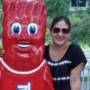 Meet your Posher, Cecilia