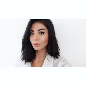 Meet your Posher, Sophia