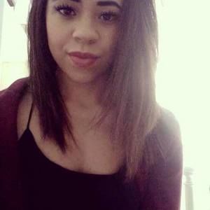 Meet your Posher, Mya