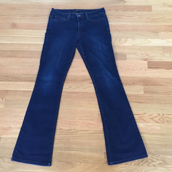 Like new Joe's Icon fit Jeans size 30 - Picture 1 of 3