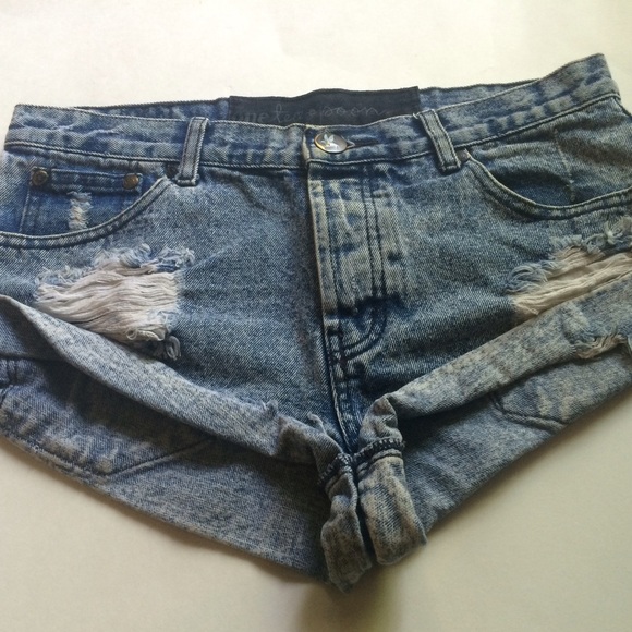 One teaspoon cutoff denim shorts