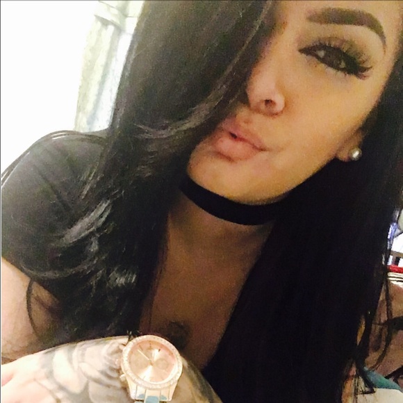 Meet your Posher, Francine