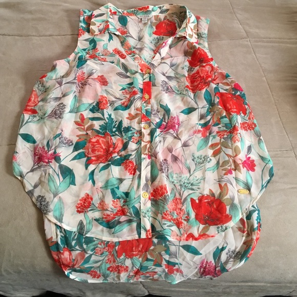 Floral chiffon top