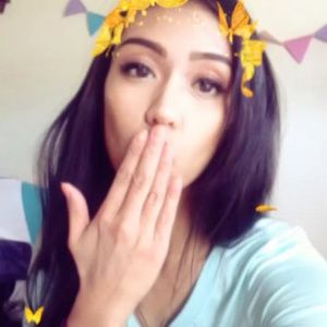 Meet your Posher, Sabrina