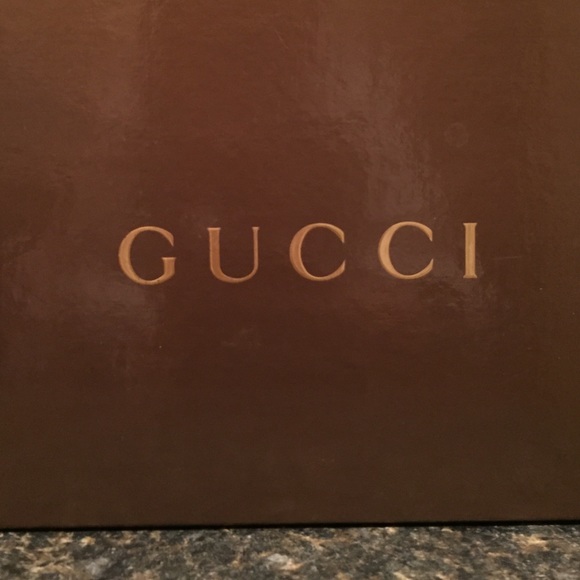 Sold off site! - Picture 3 of 4