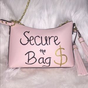 Secure the bag ✨