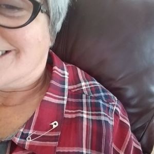 Meet your Posher, Chrissie