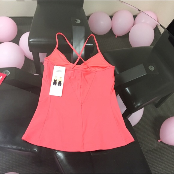 Alo yoga bra tank top Guava - Picture 3 of 4