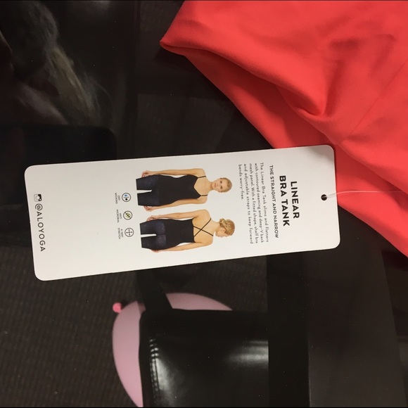 Alo yoga bra tank top Guava - Picture 4 of 4