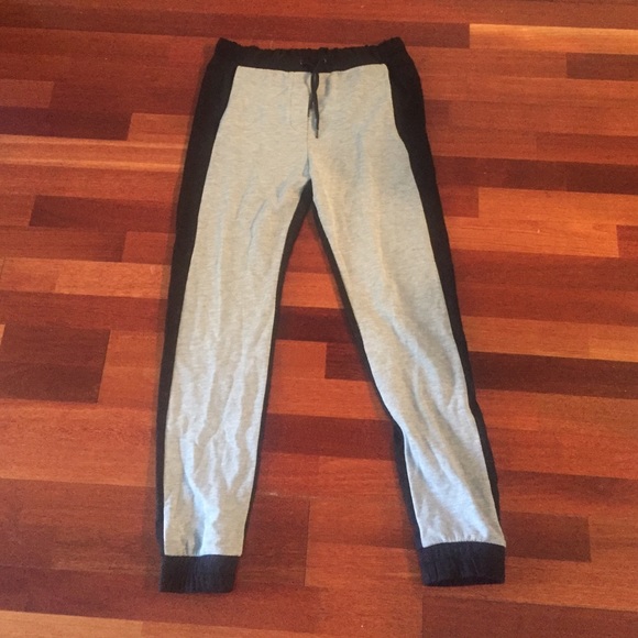 Zara grey and black jogger, Larga