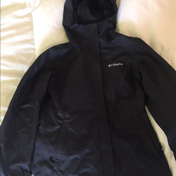 Black Columbia rain jacket