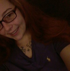 Meet your Posher, Lauretta