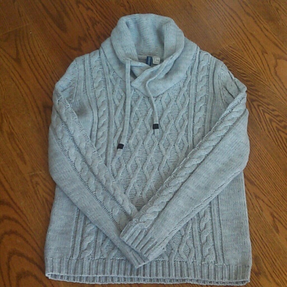H&M Sweaters - Mens grey sweater size M from H&M