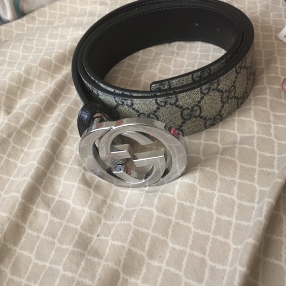 Authentic Men's Gucci belt