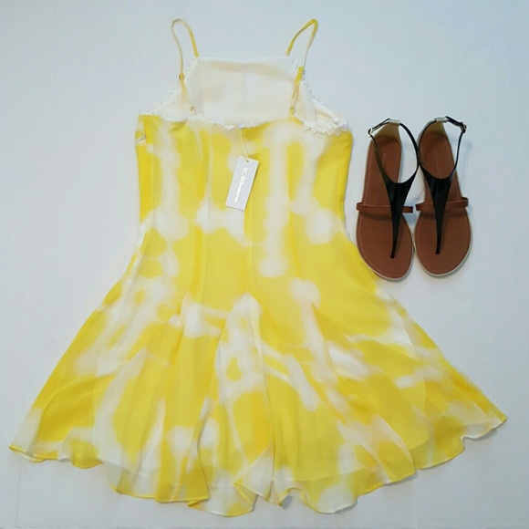 🎉Not for sale SOLD🎉NWT BCBGeneration mini dress - Picture 2 of 4