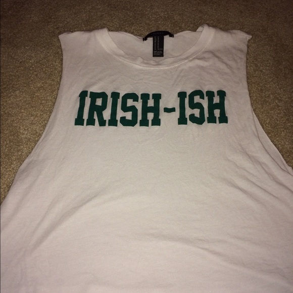 Muscle tsirt/crop top
