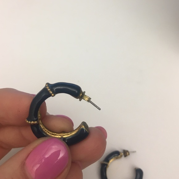 Navy hoop earrings - Picture 2 of 3