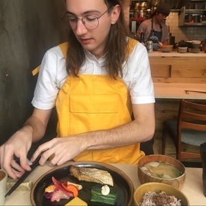 Meet your Posher, Aaron