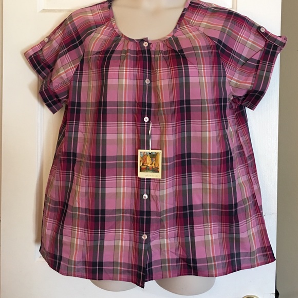 BNWT Van Heusen Top Size XL