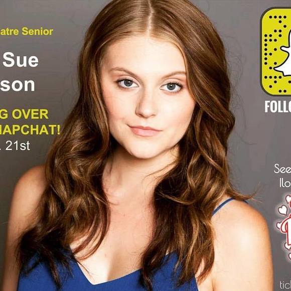 Meet your Posher, Emily - Picture 1 of 1