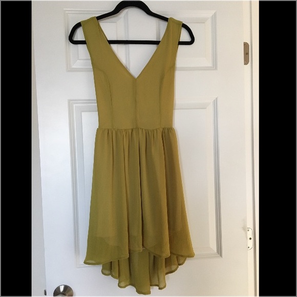 Tobi dress with criss cross back, size M