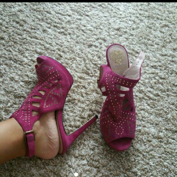 Vince camuto pumps