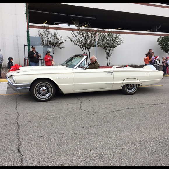 Meet your Posher, Eszter - Picture 1 of 1