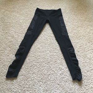 ALO Yoga: black long leggings