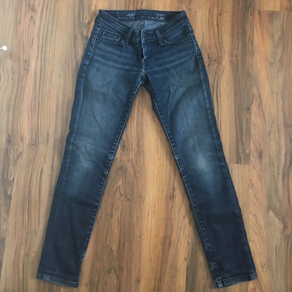Levi's skinny jeans, size 0, W 25
