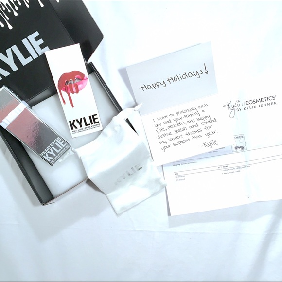 KYLIE Dolce K Lip Kit - Picture 2 of 4