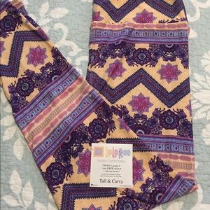 🦄🦄 UNICORN.  BNWT TC Lularoe leggings