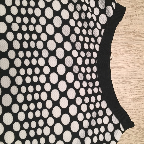 SOLD New Girl inspired skirt - Picture 2 of 3