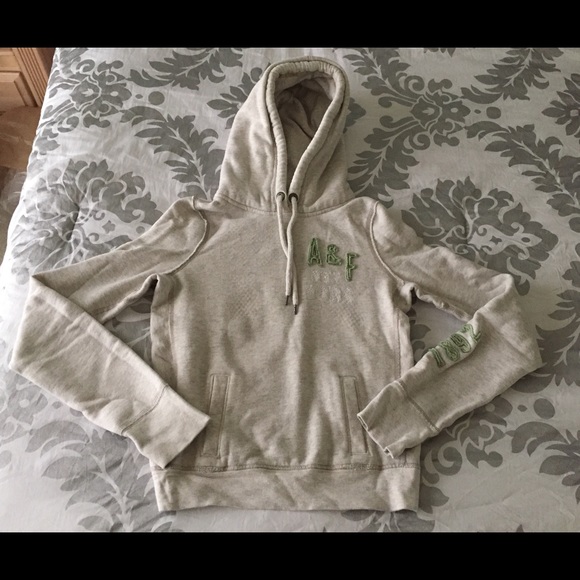 Abercrombie & Fitch Pullover Hoodie