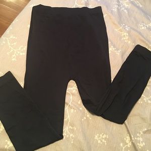 BeMaternity by Ingrid & Isabel Leggings