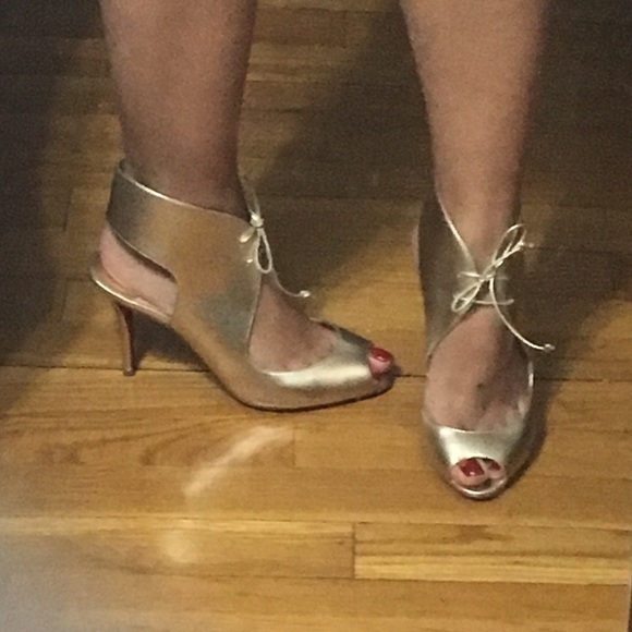 Christian Louboutin Top Nic Nappa Laminata heels - Picture 2 of 4