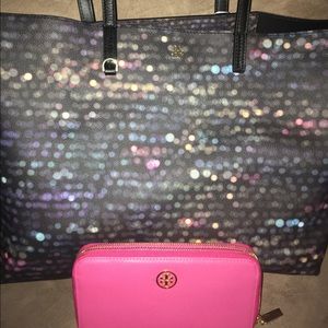 Tory Burch Kerrington Square Tote Flash Multi