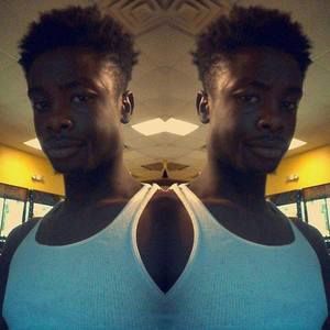 Meet your Posher, Davian