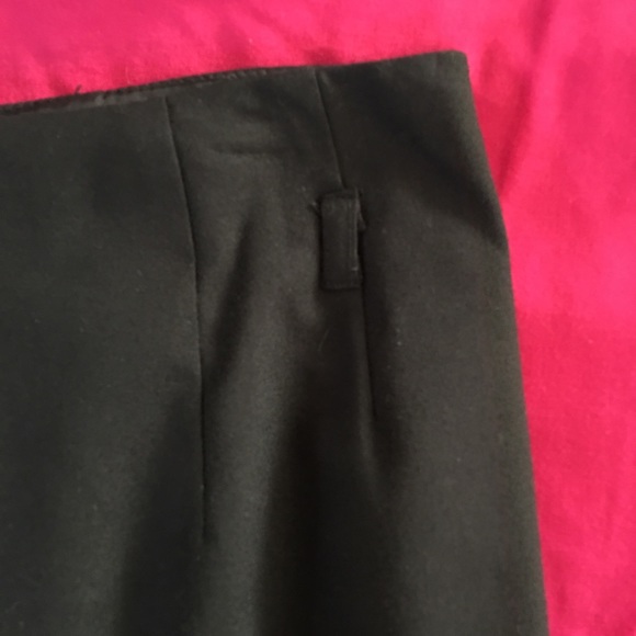 Express Pencil Skirt - Picture 2 of 4