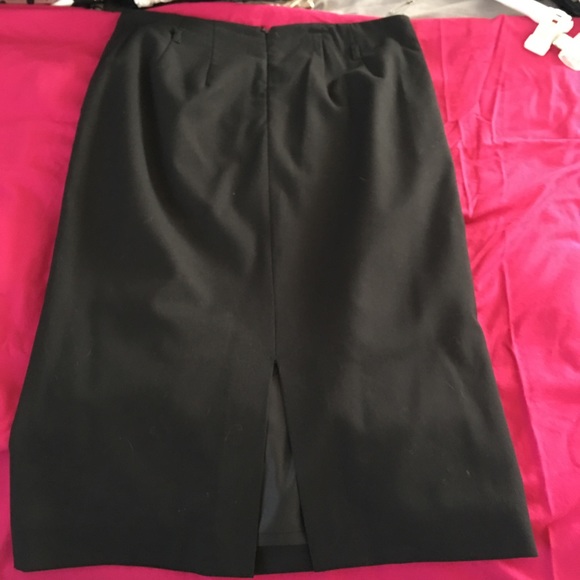 Express Pencil Skirt - Picture 3 of 4