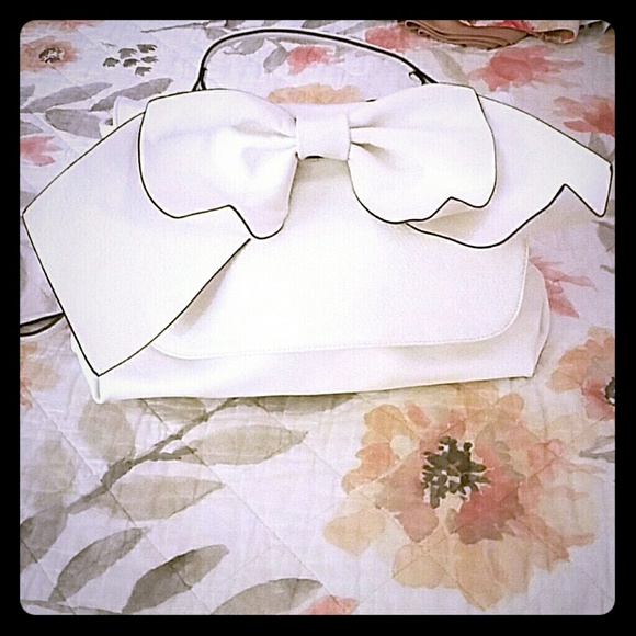 White Bow Crossbody Satchel