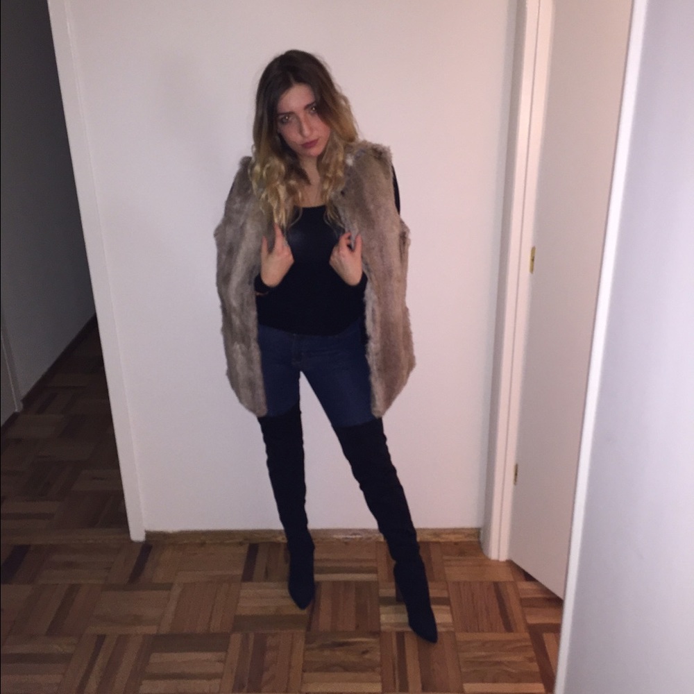 Meet your Posher, Rebecca