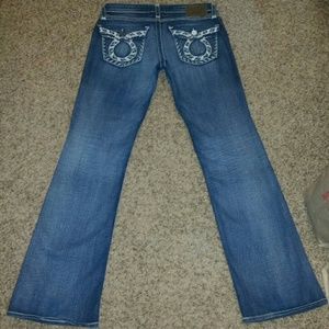 Beautiful EUC 29L "LIV"Big Star jeans
