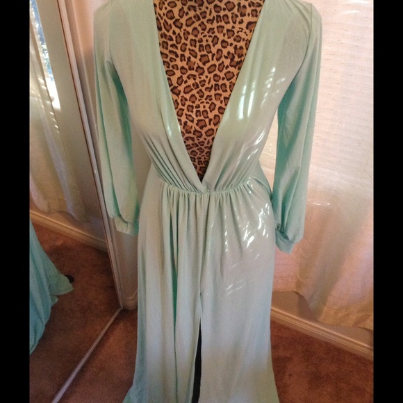 Sold.  Long sleeved goddess dress - Picture 2 of 3